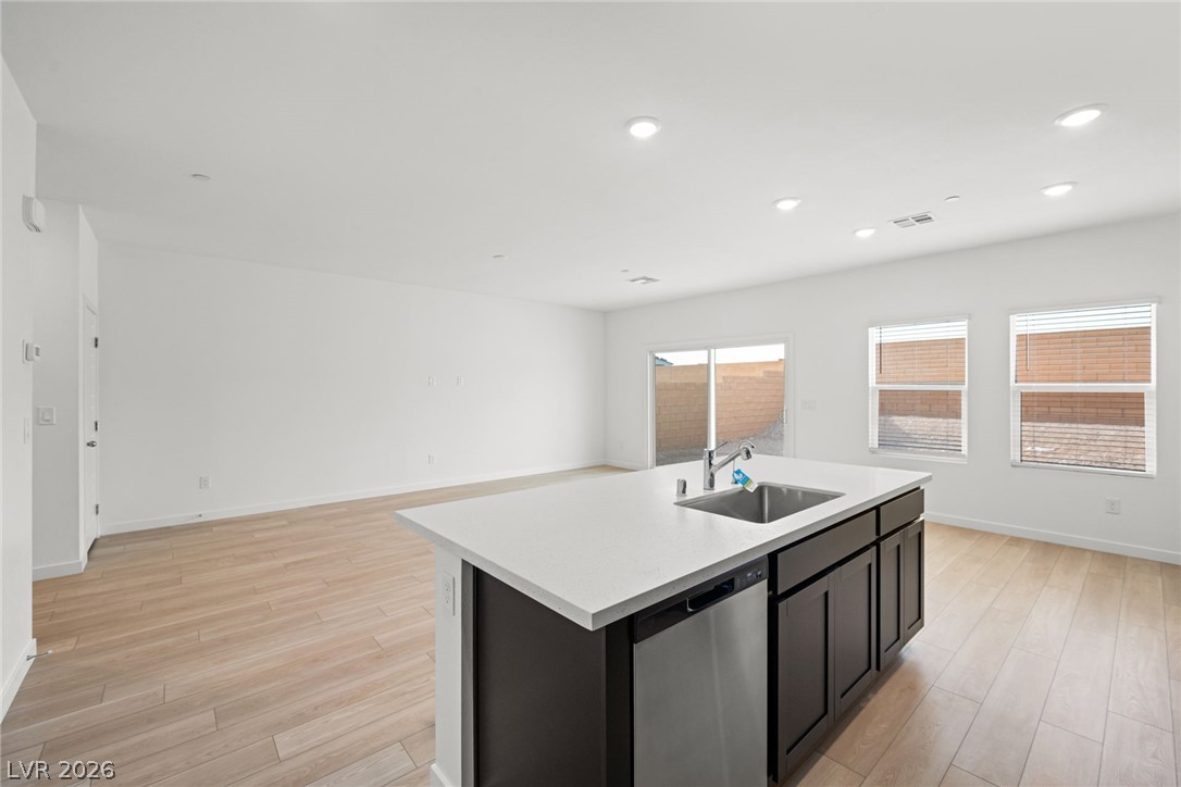 9951 Kimura Hills Avenue Property Photo 9