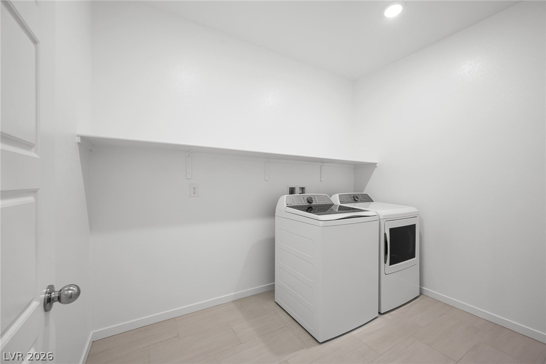 9951 Kimura Hills Avenue Property Photo 21