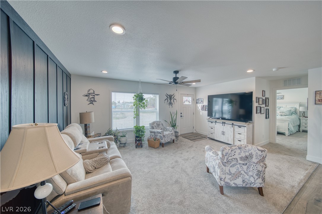 1380 Lanette Circle Property Photo 4