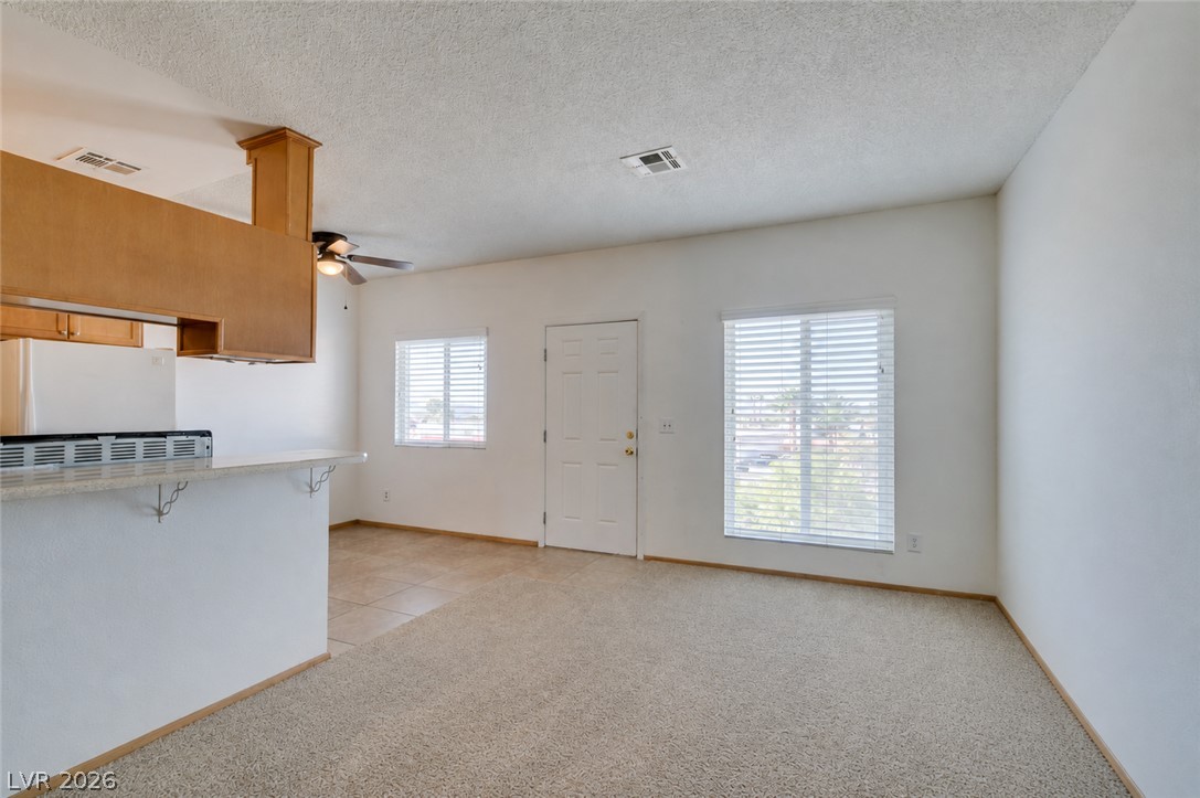 525 Fir Street 3 Property Photo 7