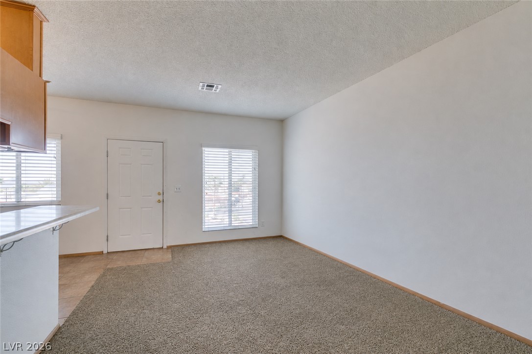 525 Fir Street 3 Property Photo 9