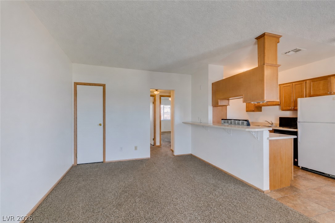 525 Fir Street 3 Property Photo 11