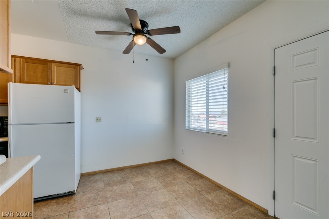 525 Fir Street 3 Property Photo 13
