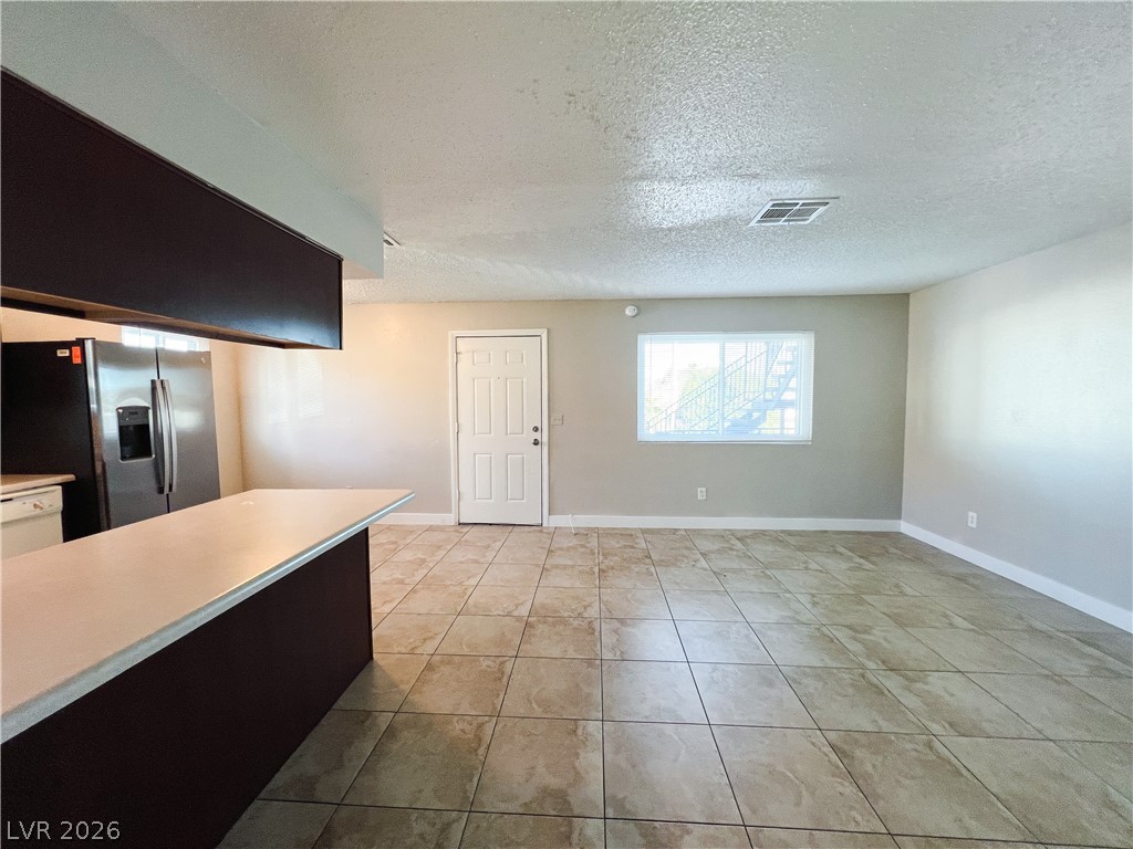 445 North 14th Street B Property Photo 15