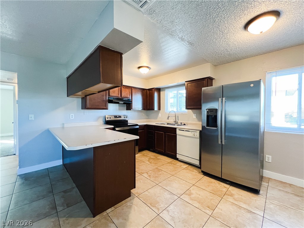445 North 14th Street B Property Photo 18