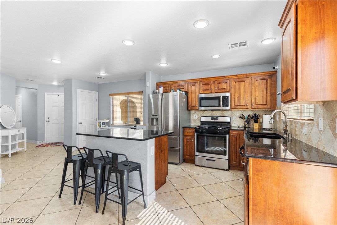 5634 African Lilly Court Property Photo 7