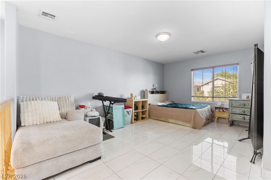 5634 African Lilly Court Property Photo 17