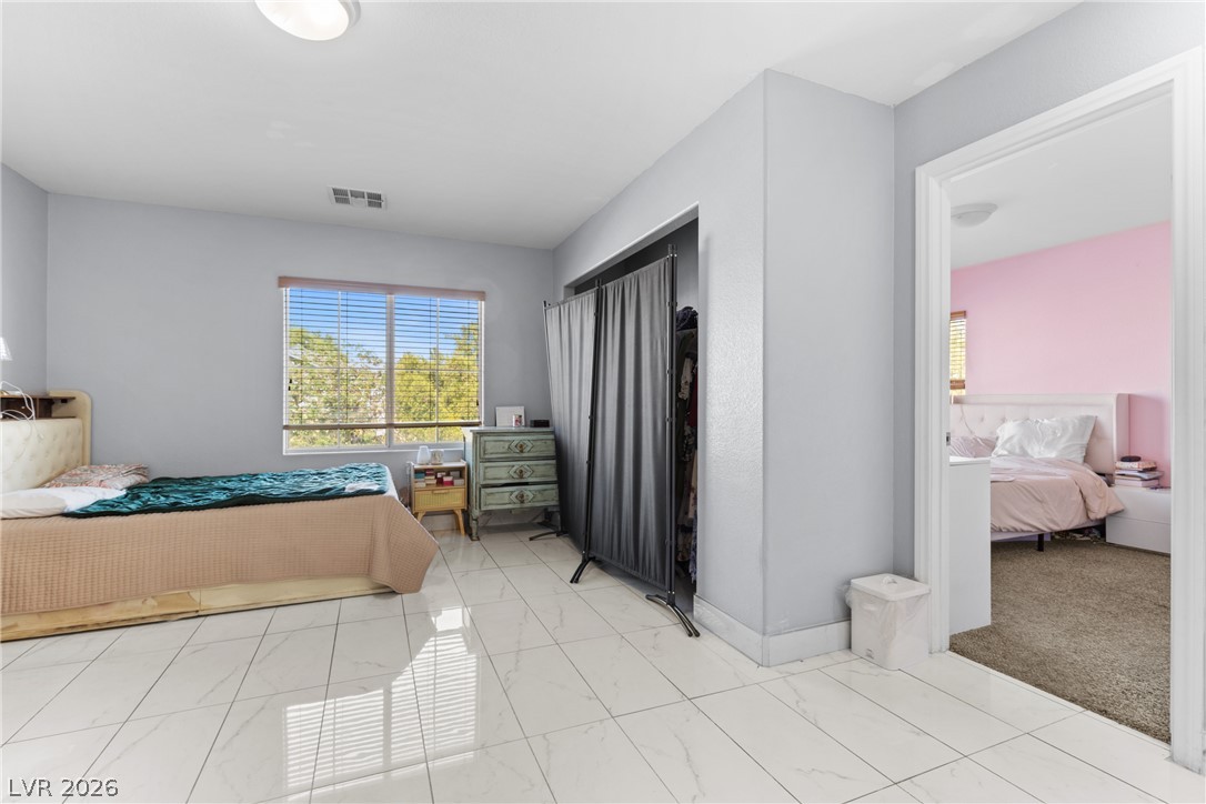 5634 African Lilly Court Property Photo 18