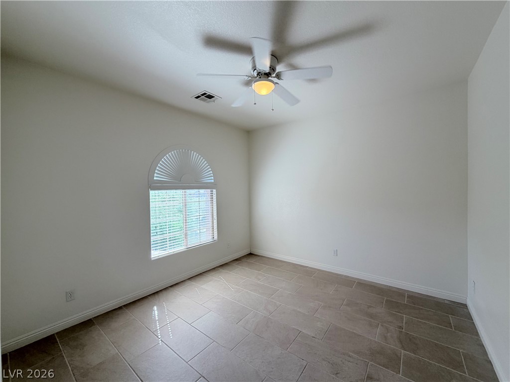 6733 Barrington Hills Street Property Photo 10