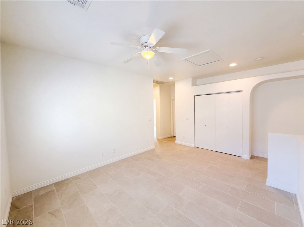 6733 Barrington Hills Street Property Photo 13