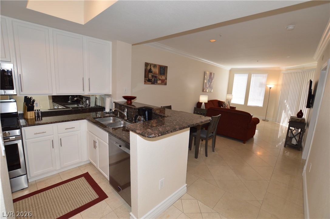 230 East Flamingo Road 334 Property Photo 4