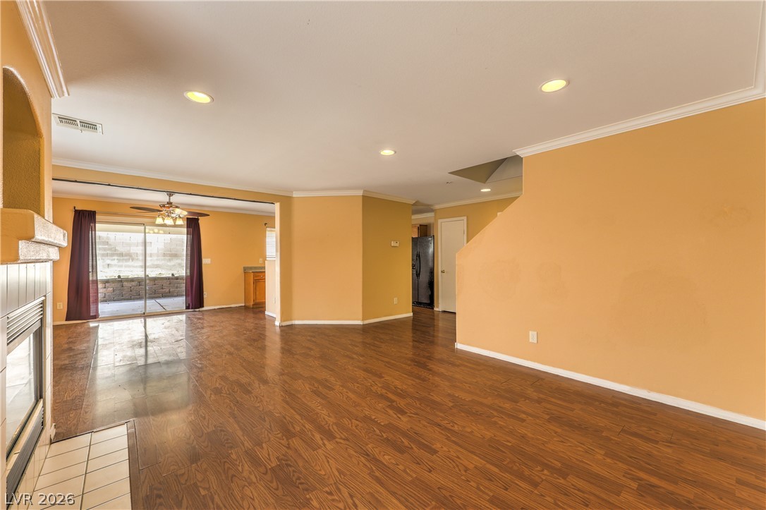5553 Jacobs Field Street Property Photo 6