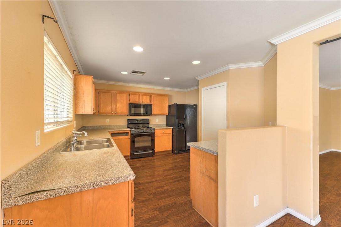 5553 Jacobs Field Street Property Photo 12