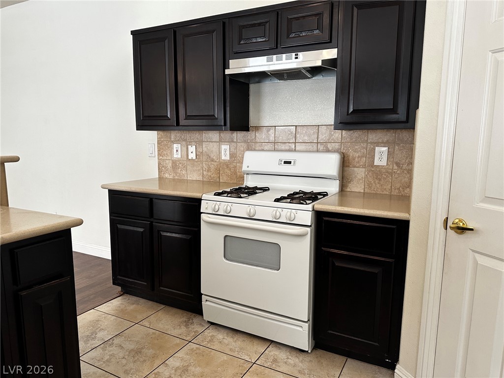 5516 Ante Up Court 103 Property Photo 13