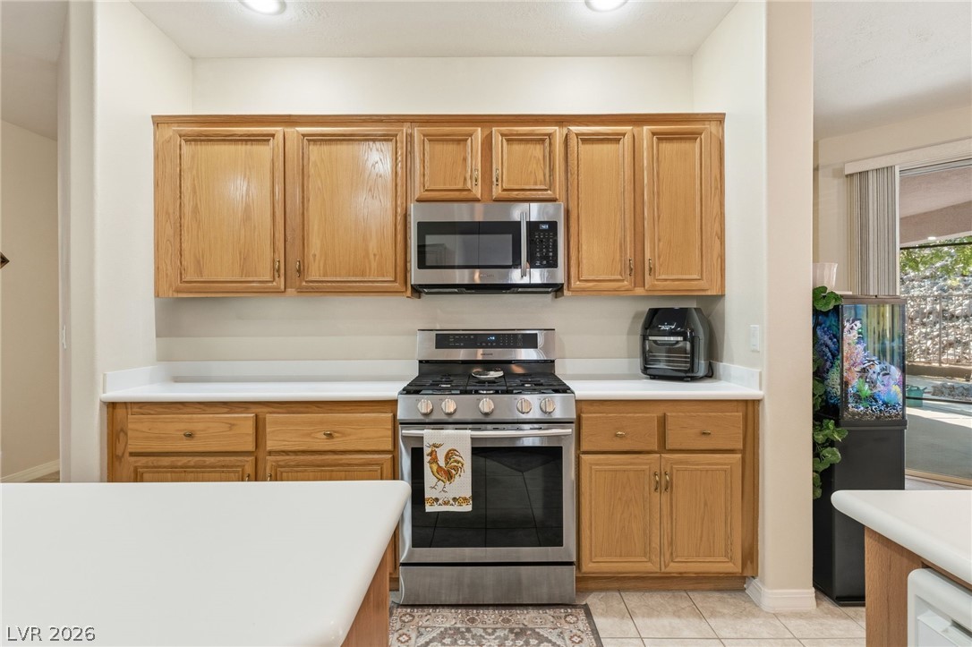 3471 Cottage Thistle Drive Property Photo 15