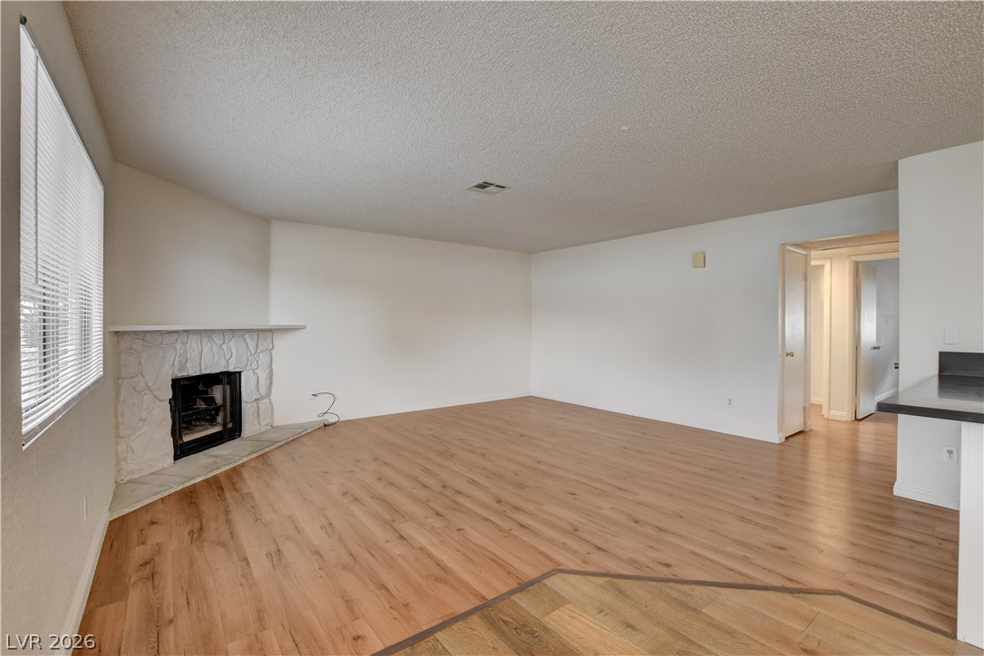 2713 Beaver Creek Court 102 Property Photo 6
