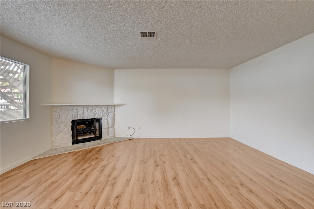 2713 Beaver Creek Court 102 Property Photo 10
