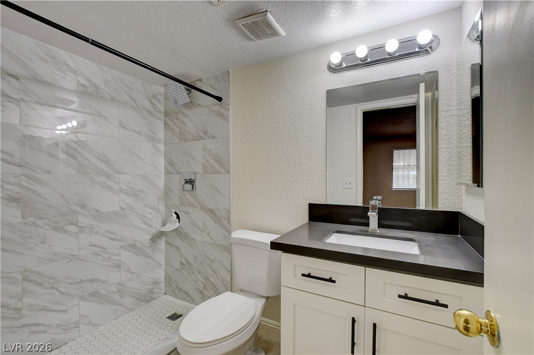 2713 Beaver Creek Court 102 Property Photo 29