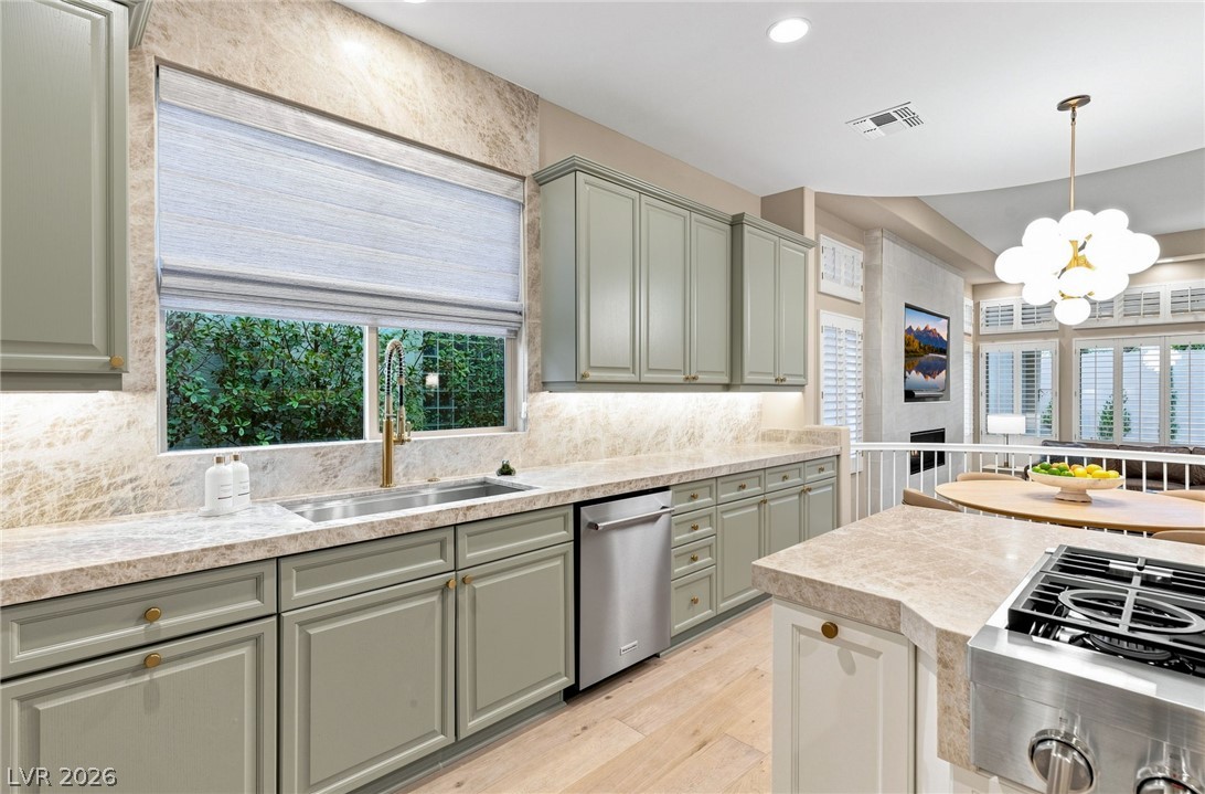 205 Aventura Street Property Photo 12