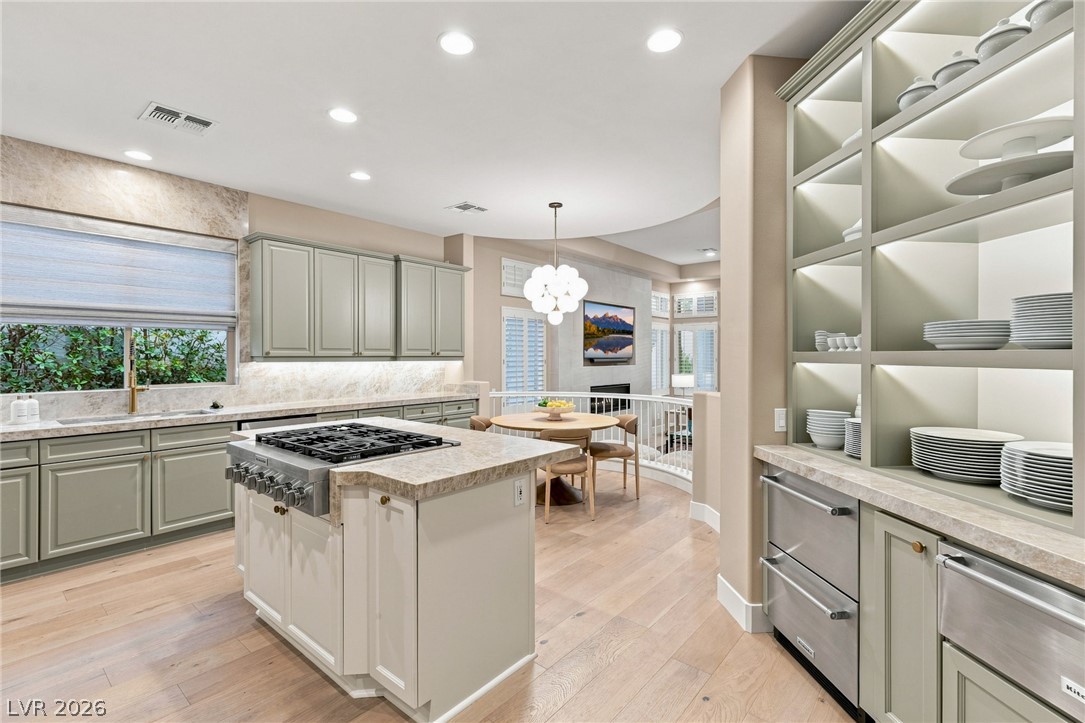 205 Aventura Street Property Photo 14