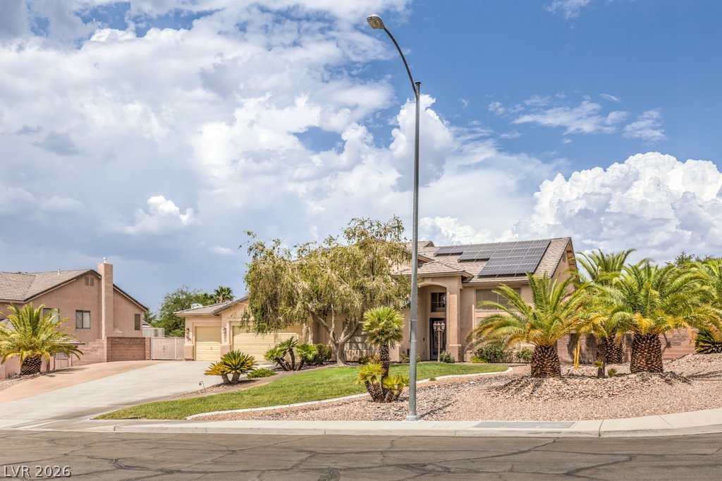 7064 New Moon Way Property Photo 2