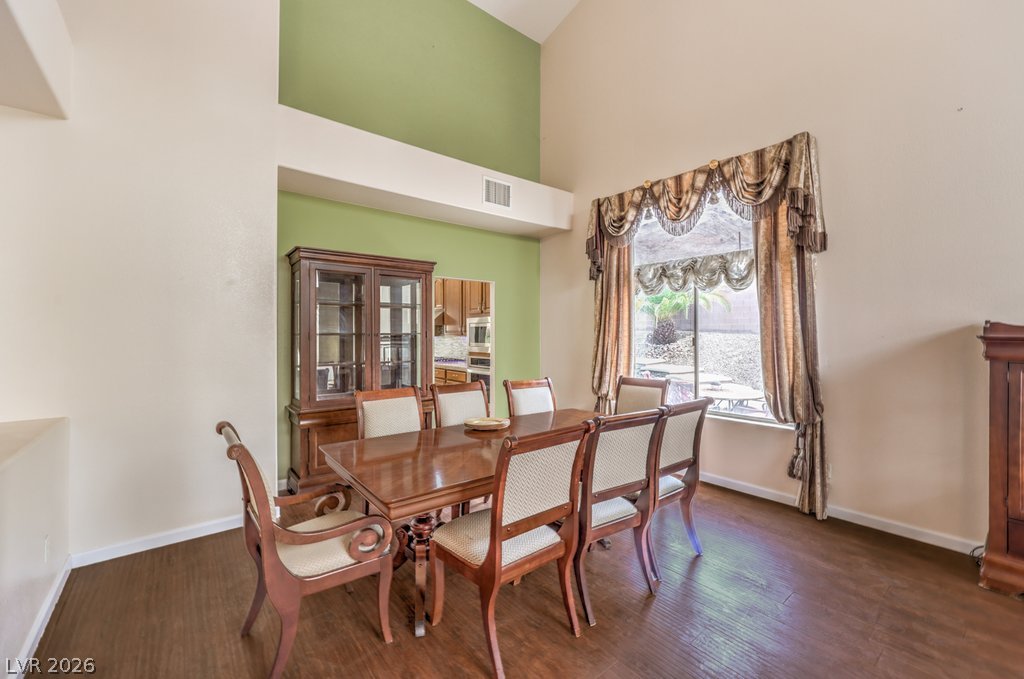 7064 New Moon Way Property Photo 9
