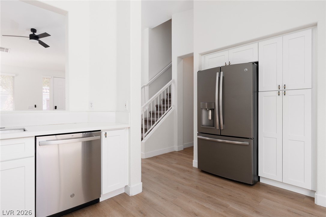 886 Park Walk Avenue Property Photo 9