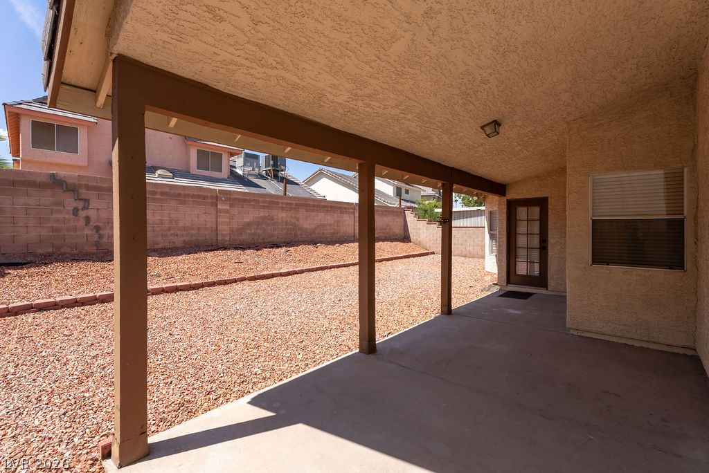 1735 Navarre Lane Property Photo 41