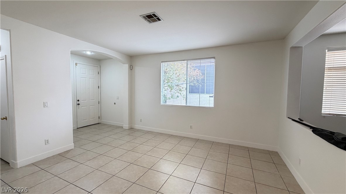 9708 Ridgebluff Avenue Property Photo 7