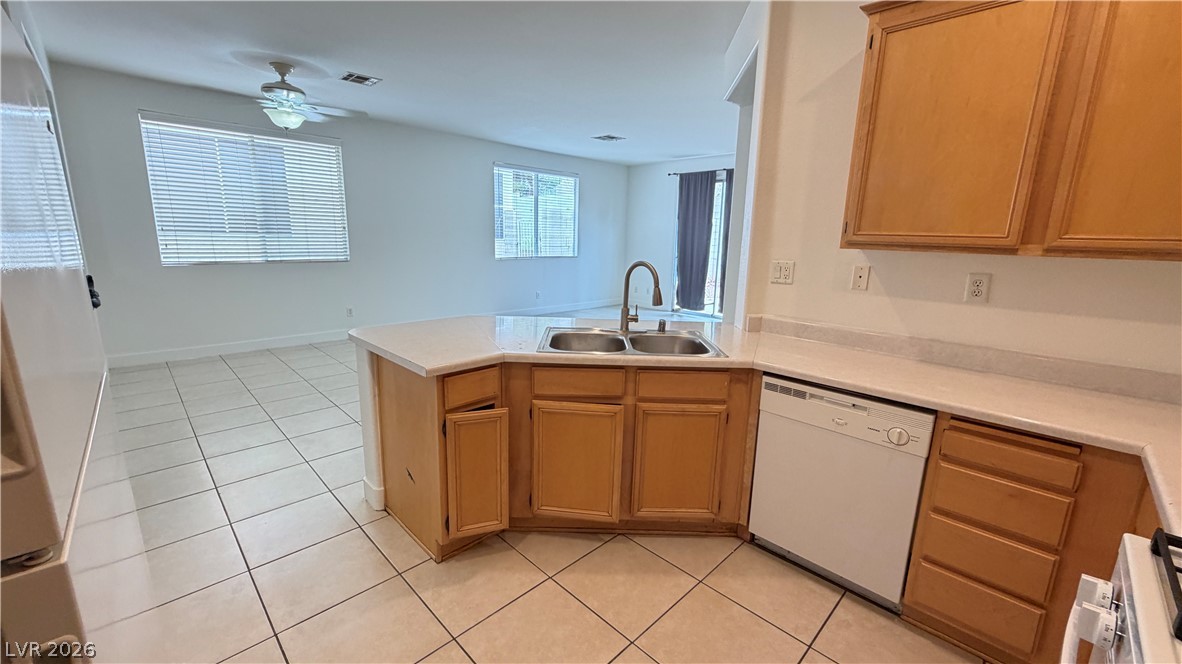 9708 Ridgebluff Avenue Property Photo 9