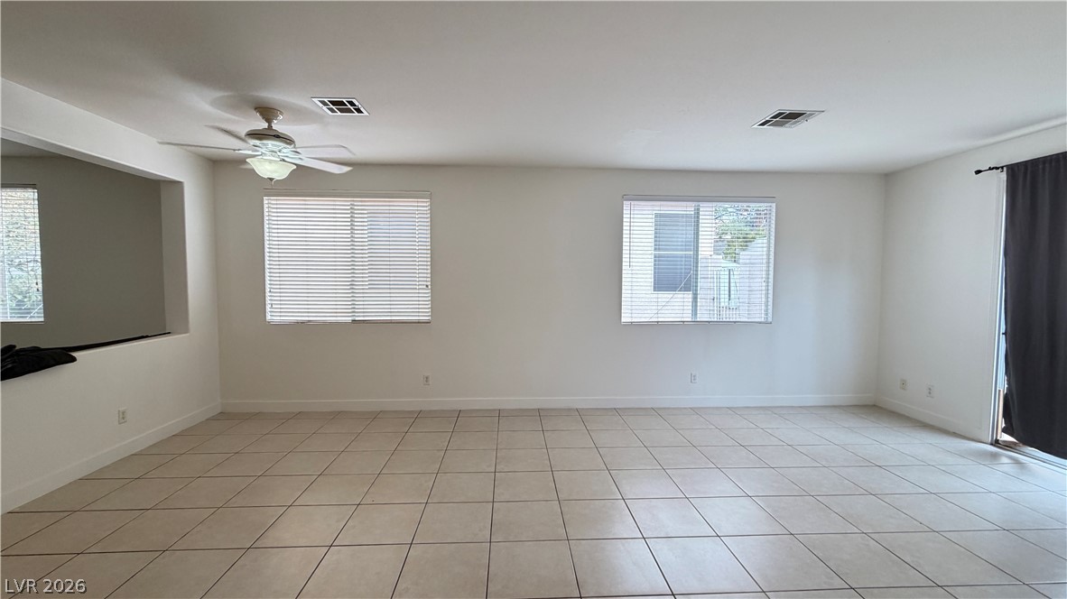 9708 Ridgebluff Avenue Property Photo 11