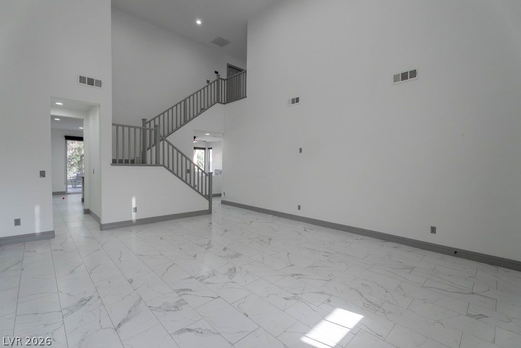 9796 Altadena Street Property Photo 3