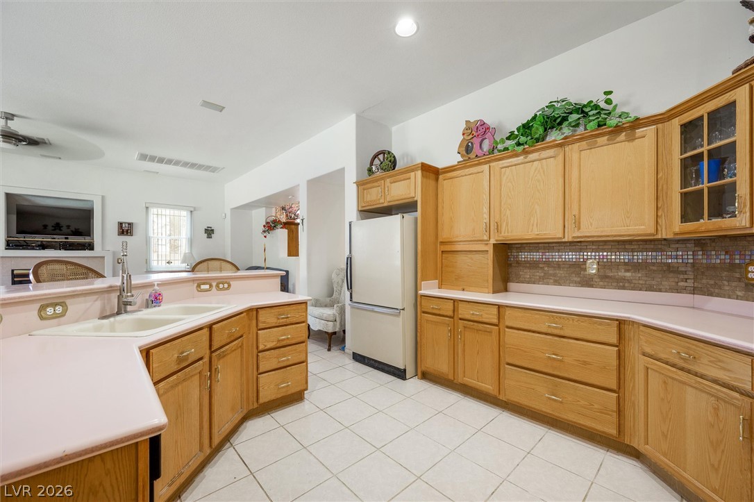7337 Bermuda Island Street Property Photo 10