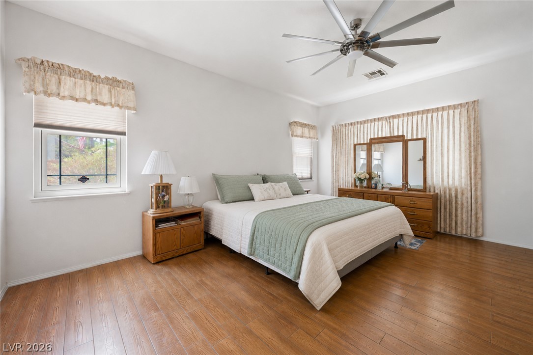 7337 Bermuda Island Street Property Photo 17