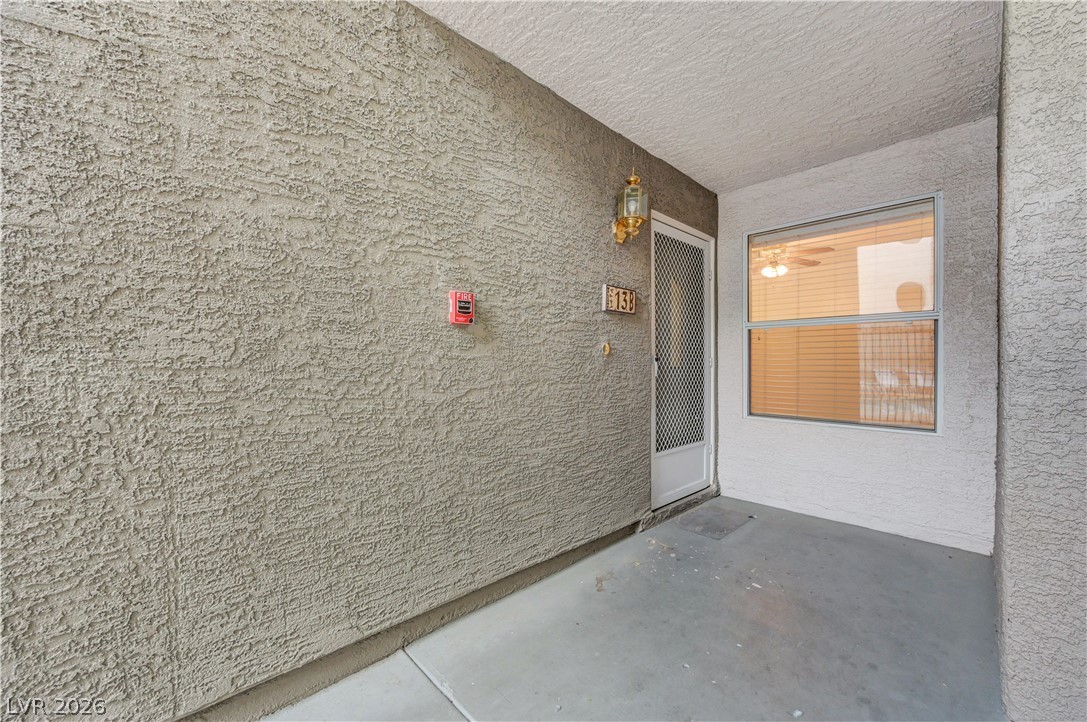 701 Capri Drive 13b Property Photo 6