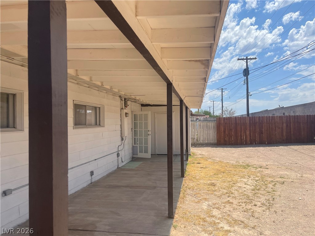5055 Blanton Drive Property Photo 4
