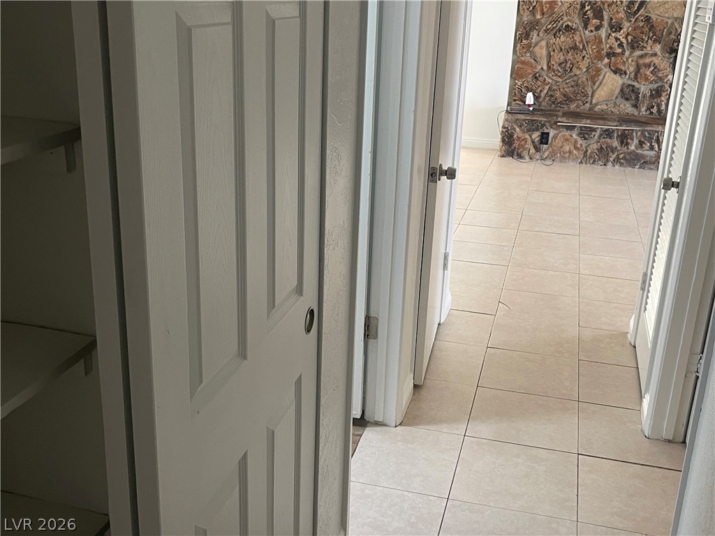 5055 Blanton Drive Property Photo 16