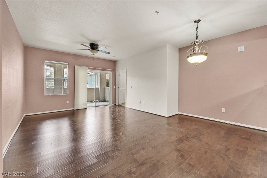 8777 West Maule Avenue 1098 Property Photo 7