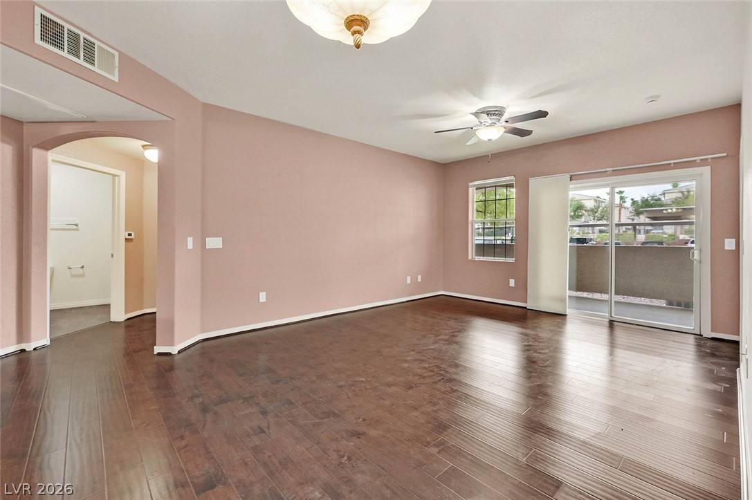 8777 West Maule Avenue 1098 Property Photo 9