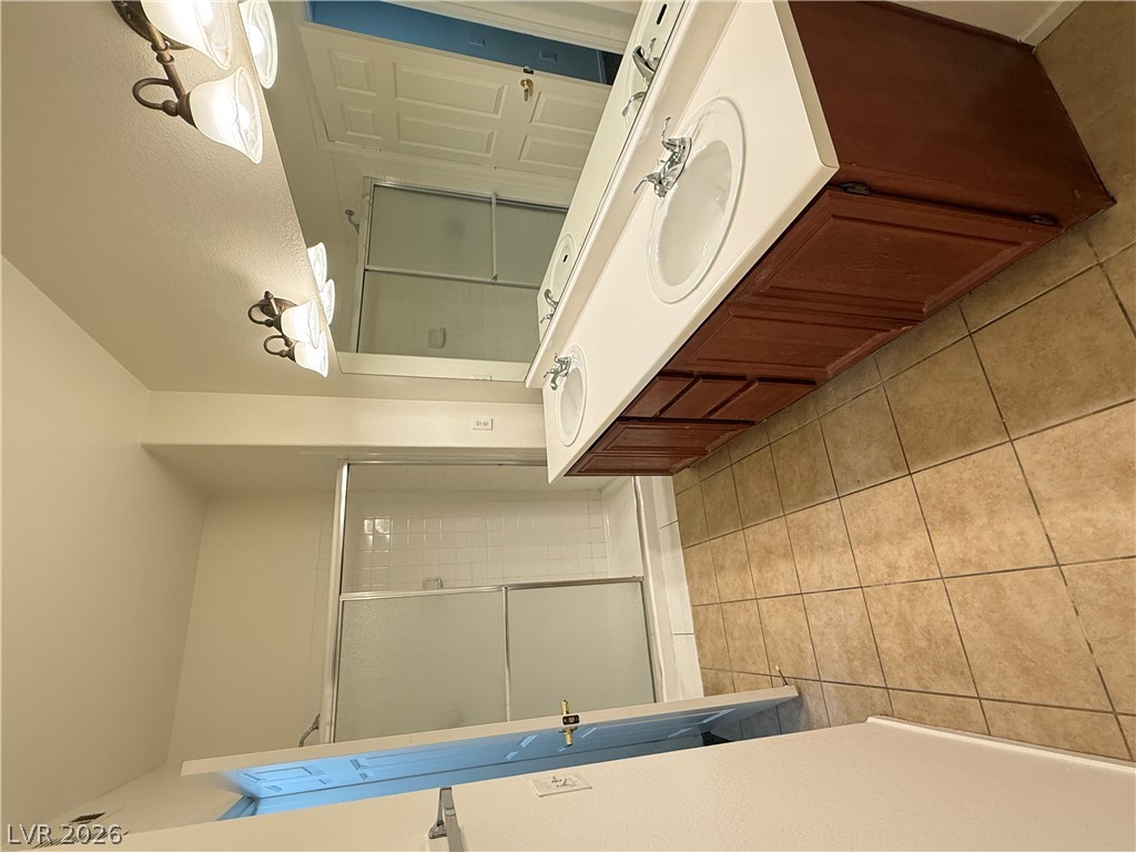 3400 Cabana Drive 1097 Property Photo 10