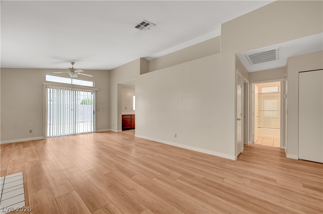2092 Crowley Way Property Photo 5