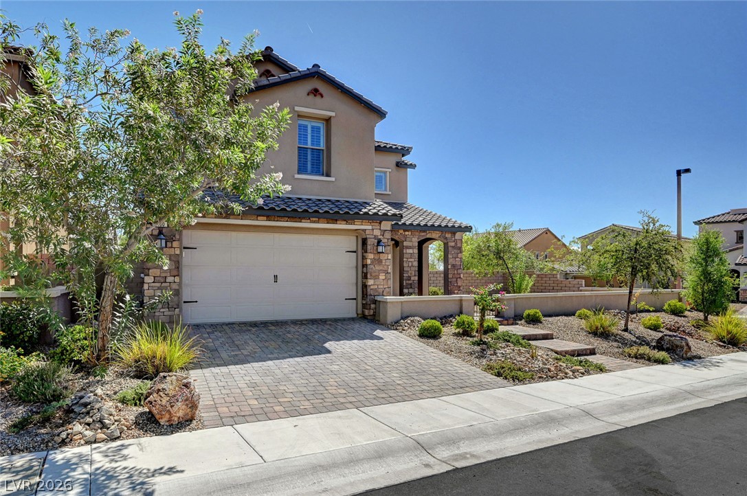 460 Trevinca Street Property Photo 3