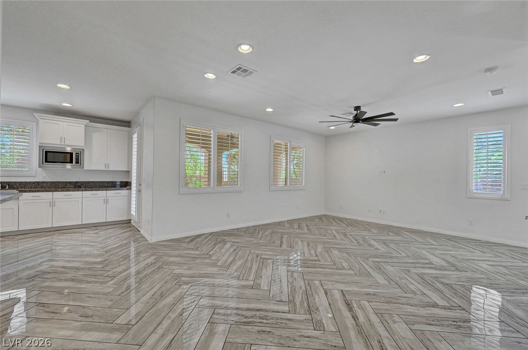460 Trevinca Street Property Photo 17