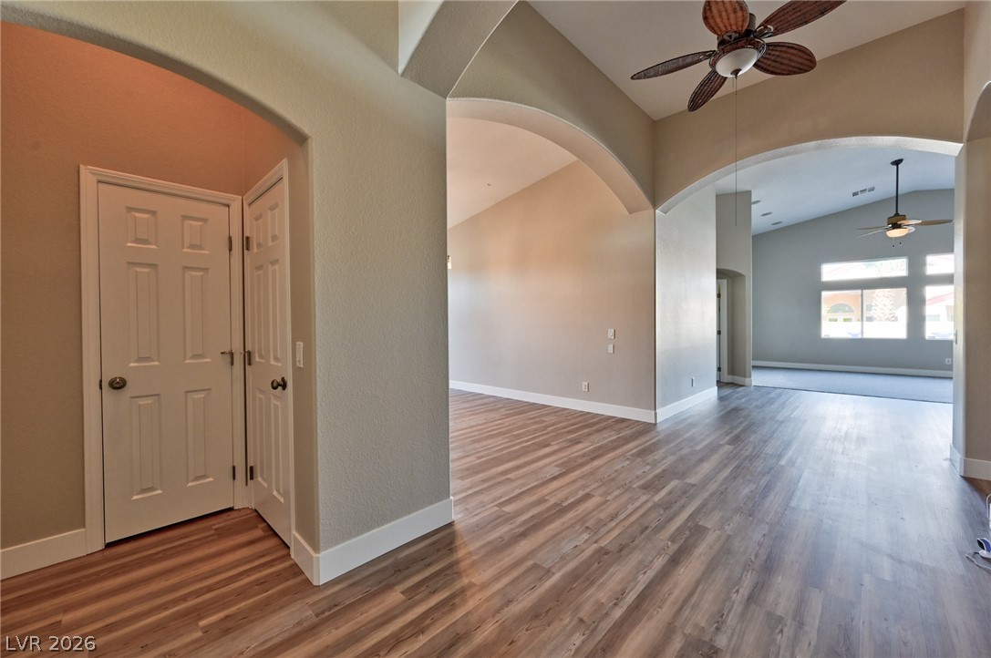 6492 Lantana Falls Court Property Photo 3