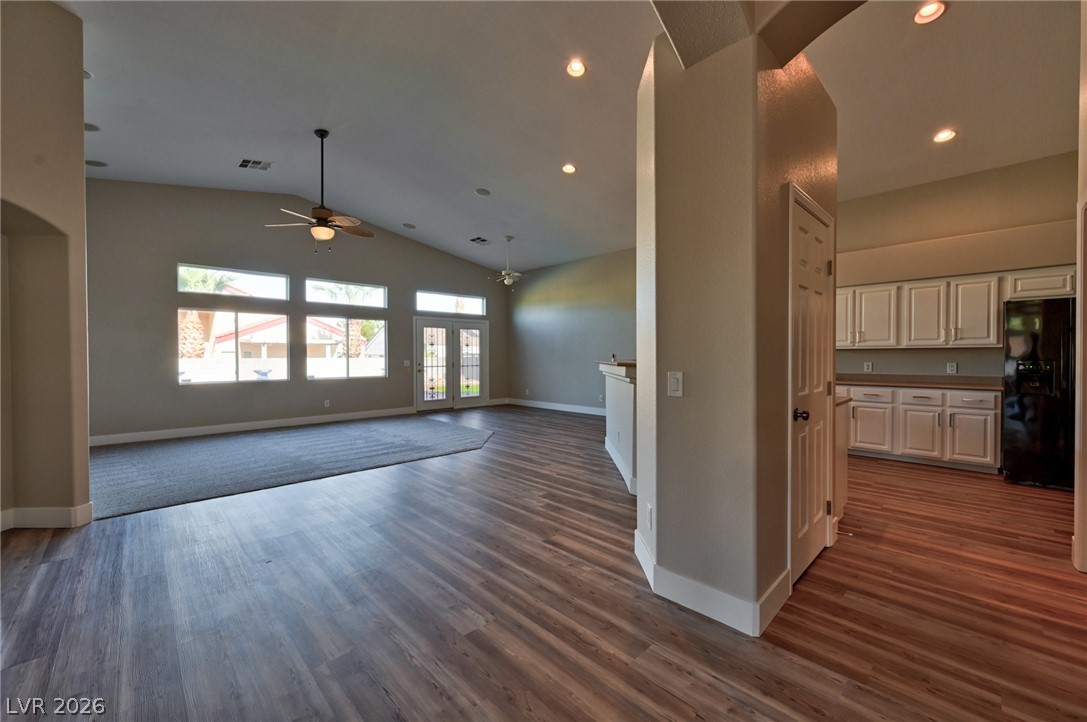 6492 Lantana Falls Court Property Photo 6