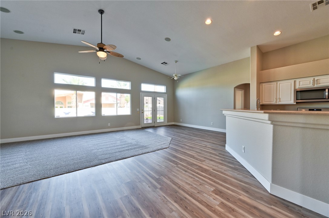6492 Lantana Falls Court Property Photo 7