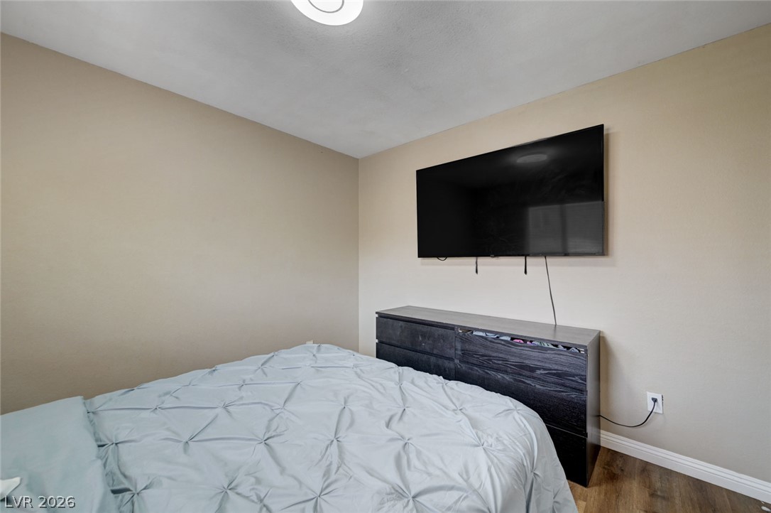 8700 Gateway Glen Drive Property Photo 32