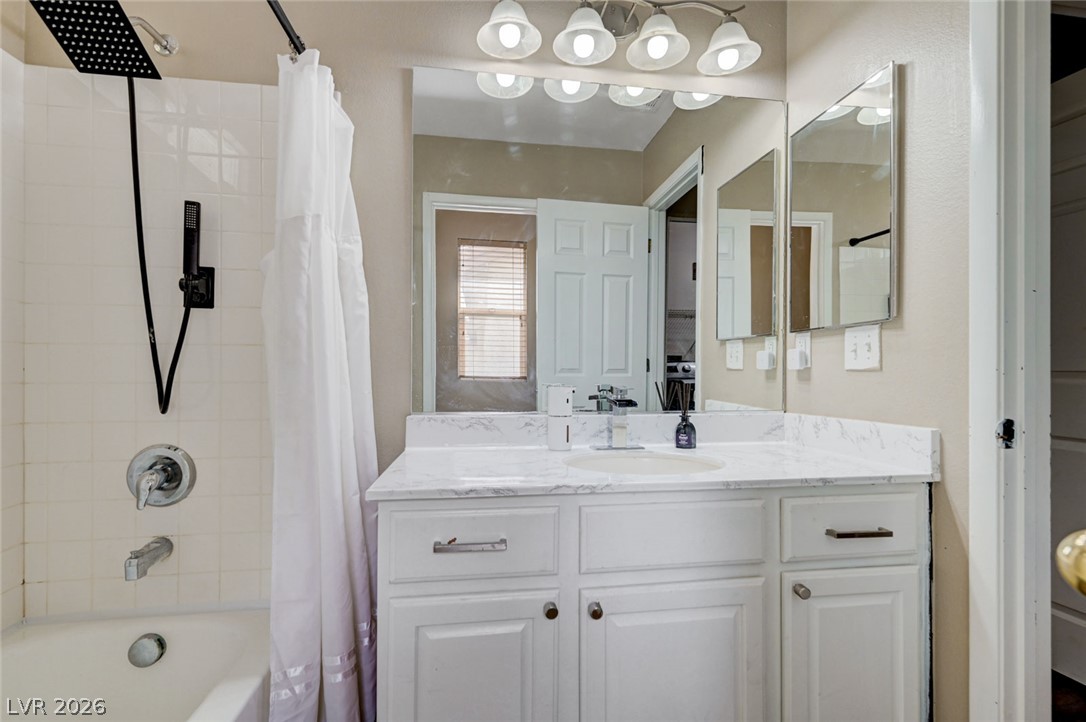 8700 Gateway Glen Drive Property Photo 36