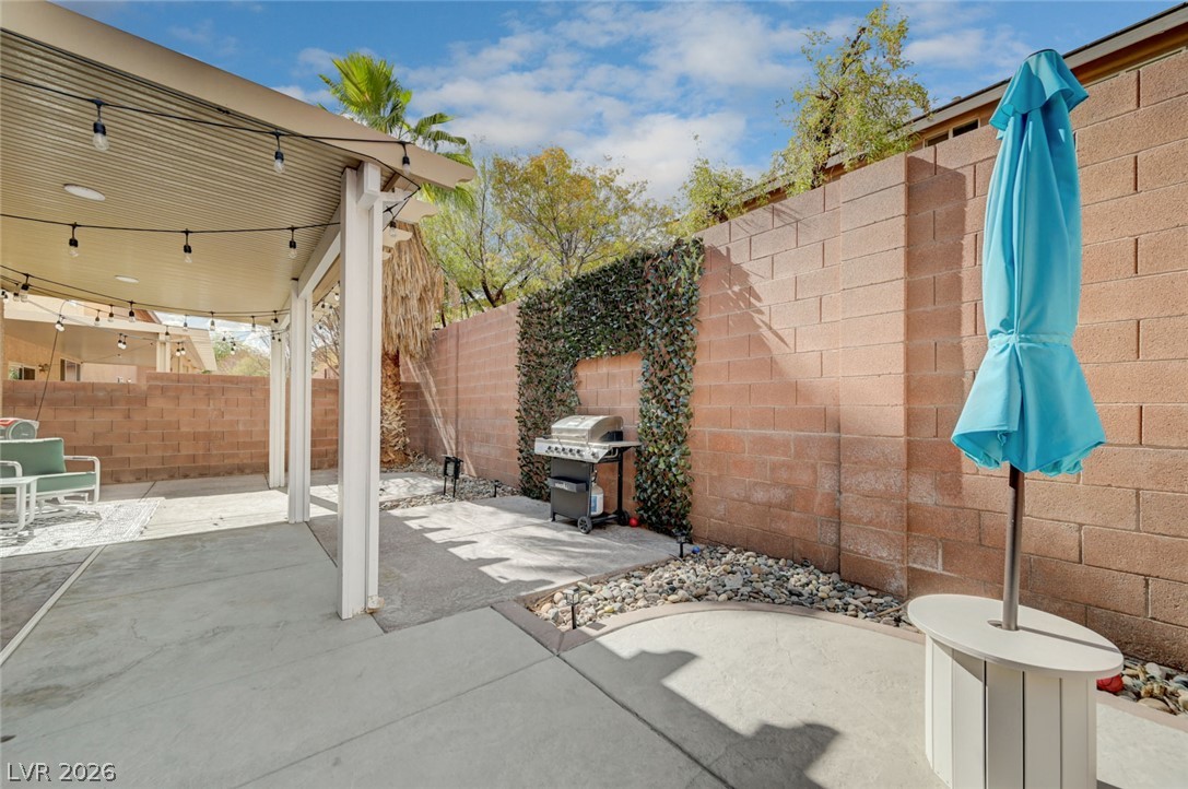 8700 Gateway Glen Drive Property Photo 39