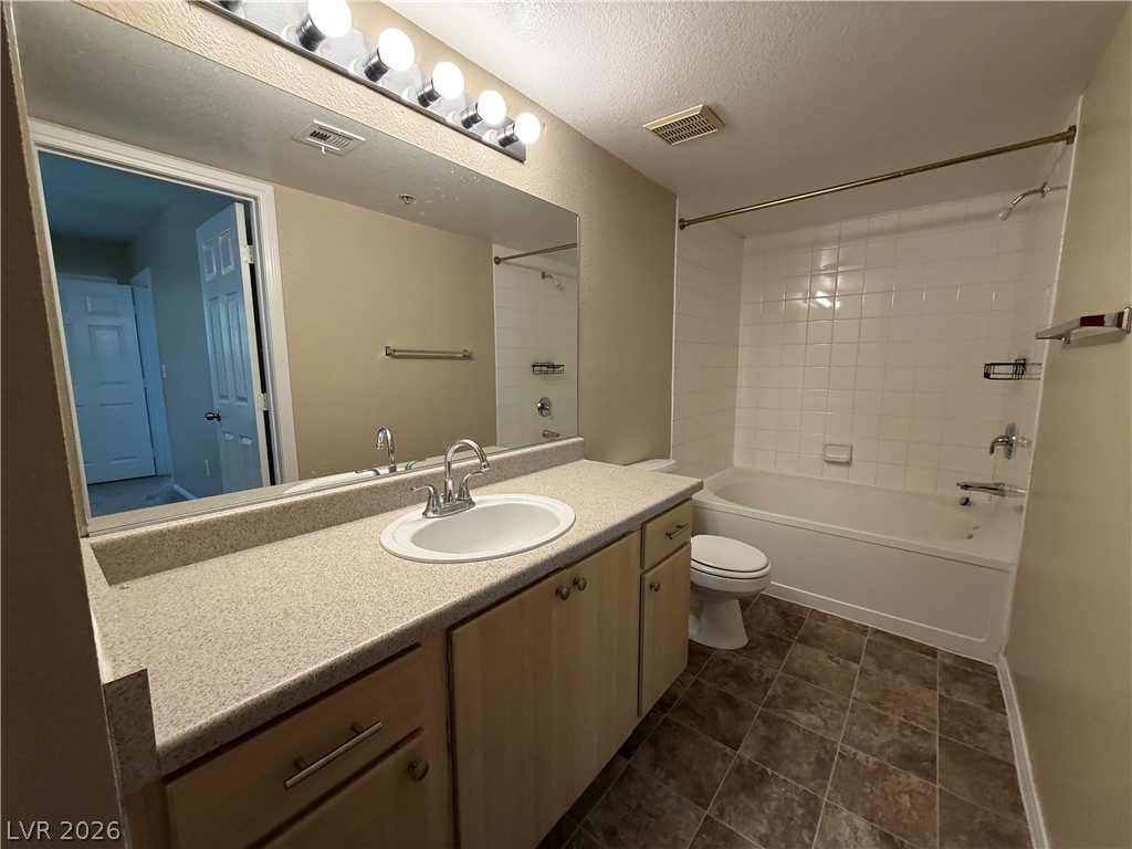 6955 North Durango Drive 3103 Property Photo 6